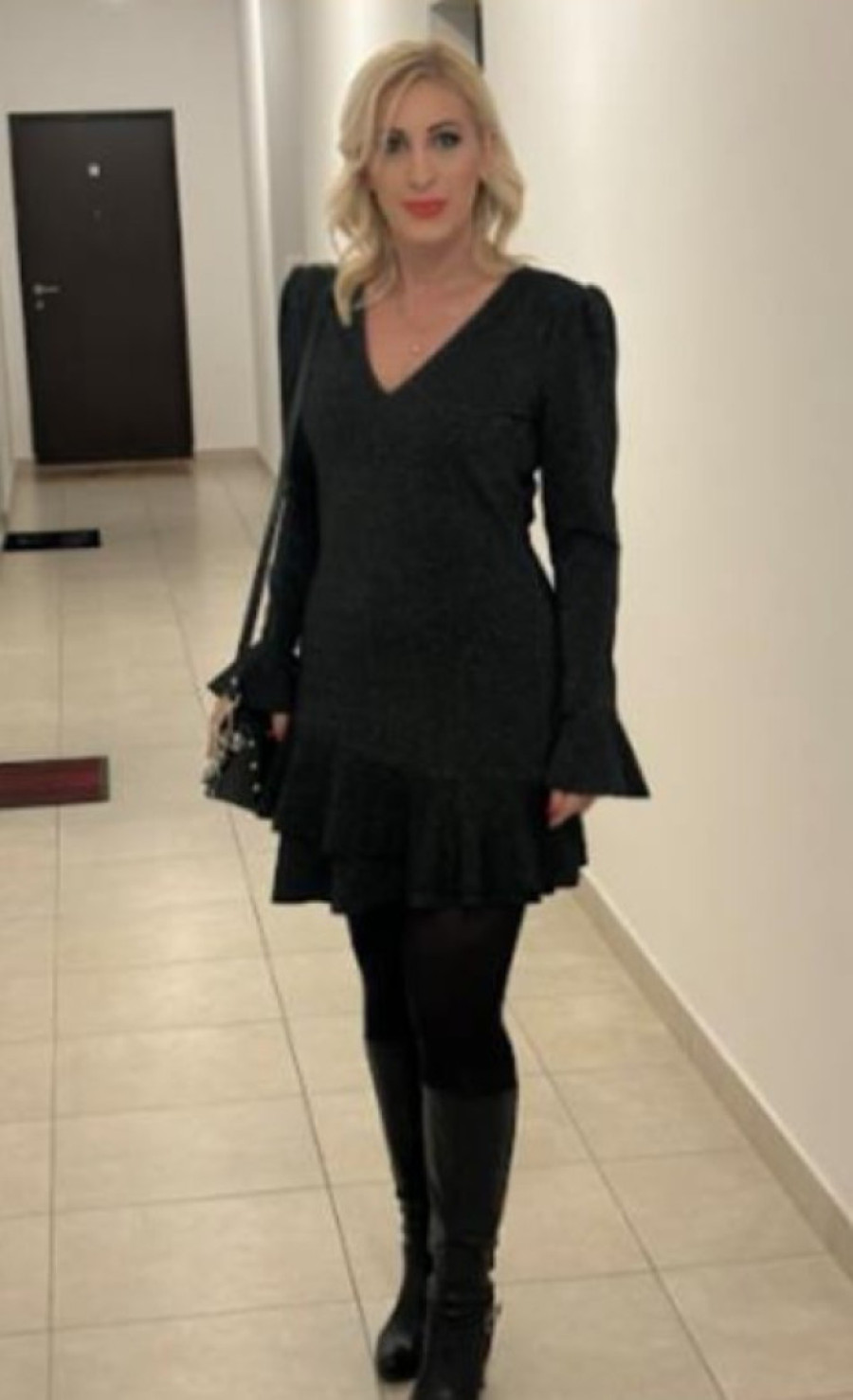 Bivša žena Dženana Lončarevića ima veliki povod za slavlje: Zasijala nakon razvoda od pevača