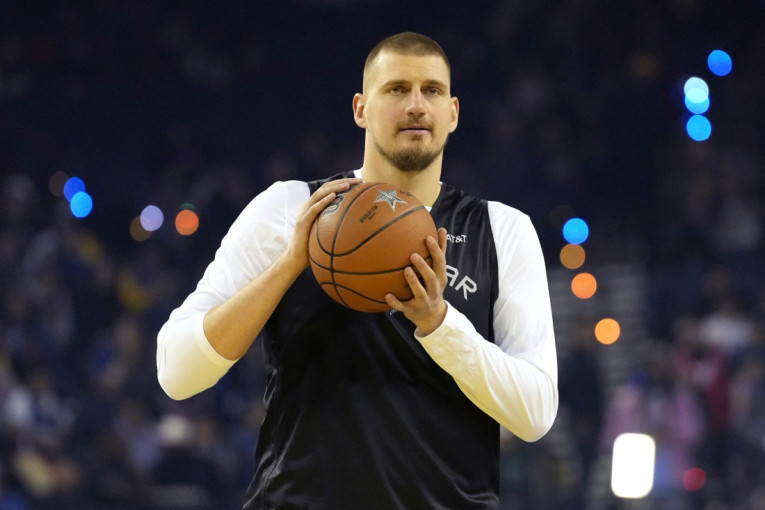 Kako izgleda čuvati Jokića? Adetokumbo je pokušao da objasni