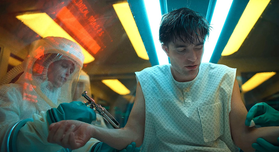 "Mora umreti da bi zaradio za život": Novu ulogu Roberta Patinsona svi hvale (FOTO/VIDEO)