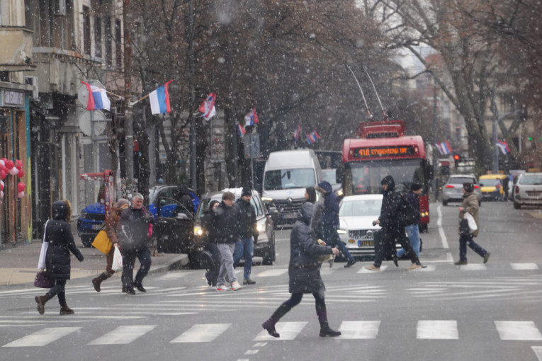 Sledeće nedelje stiže ozbiljno zahlađenje i sneg! RHMZ: Ovaj datum je ključan, evo gde se očekuju nepogode u Srbiji!