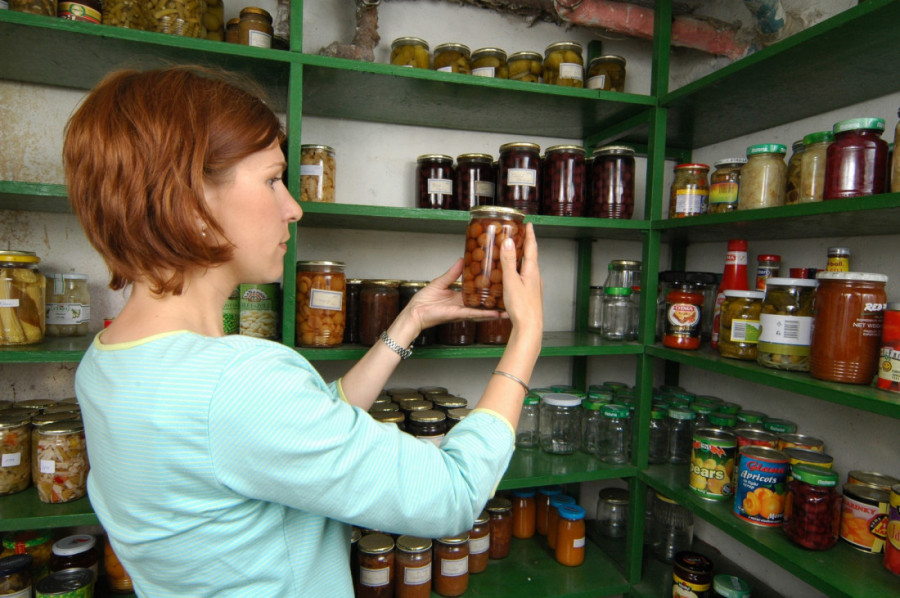 Bez nje ručak nije potpun: Šarena salata je idealan prilog uz pasulj, pečenje i svako zimsko jelo