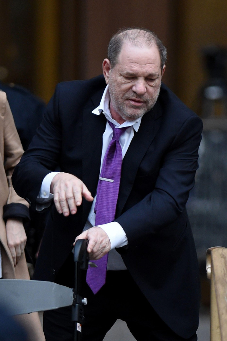 "Hrana je užasna, grubi su!" Ozloglašeni producent osuđen za silovanje se javio direktno iz zatvora! (VIDEO)