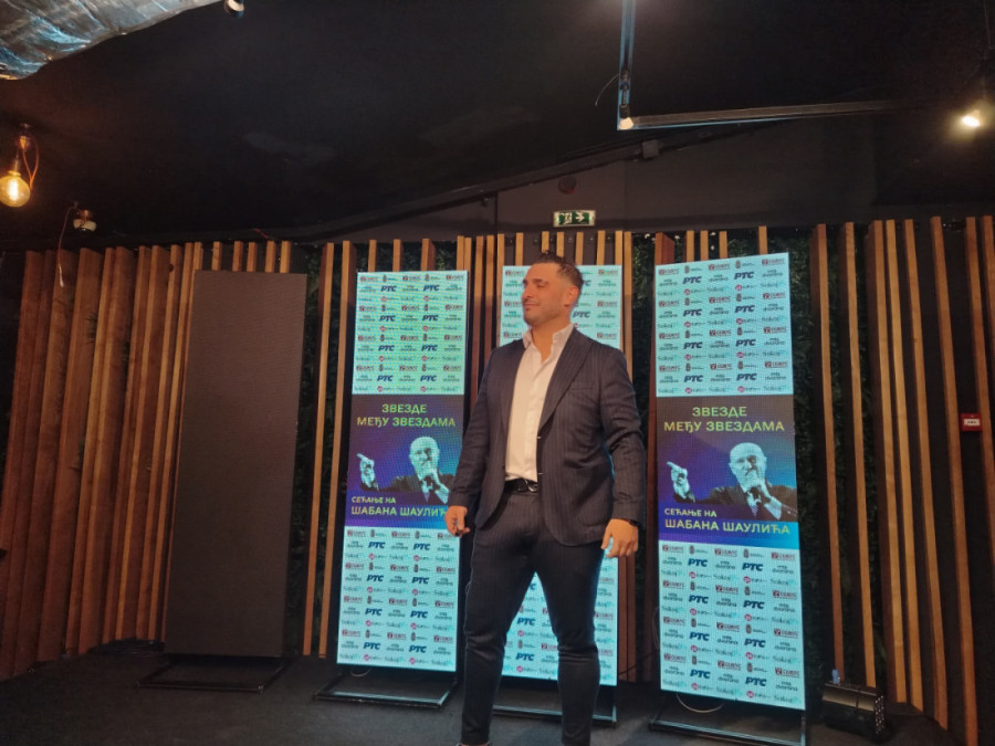 "Od Branke ne pravim starletu" Očuh Darka Lazića ne želi da se ženi: Neće biti venčanja, biznis je prioritet!