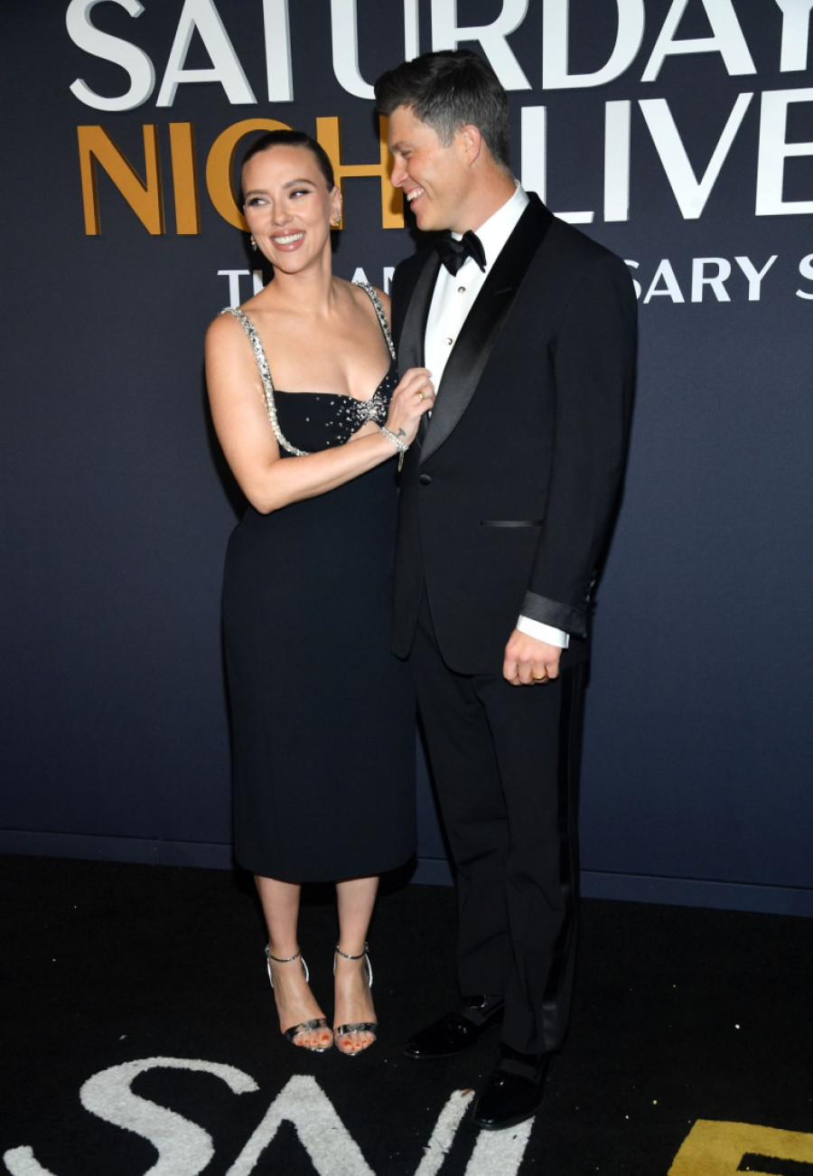 Tri slavna para, tri moćna stila: Modna izdanja koja su oduvala sve prisutne na SNL proslavi (FOTO)