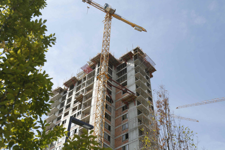 Sjajna prilika za mlade: Ovo je detaljan put do nikada jeftinijeg stana iz novog ekonomskog paketa države!