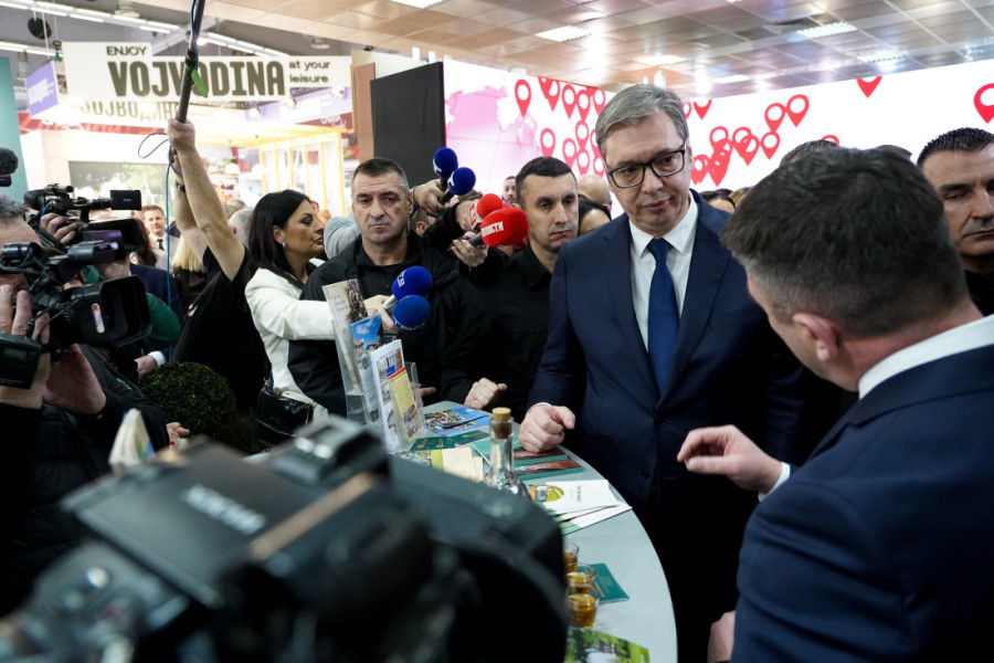 Vučić: Rektori zadovoljni razgovorima, ali ne smeju to da kažu zbog plenuma