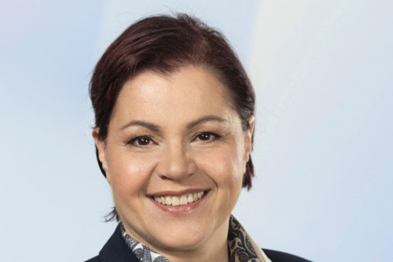 Jedva dočekao da pljuje Srbiju! Picula napisao izveštaj - podrška protestima i odbrana špijuna! Viček - pristrasno, ulažemo amandmane!