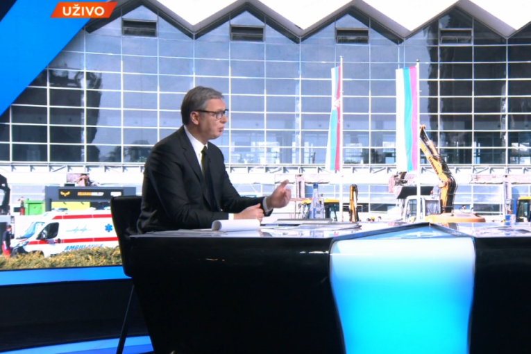 Vučić o padu nadstrešnice u Novom Sadu: Da je rekonstrukcija završena tragedija se ne bi dogodila