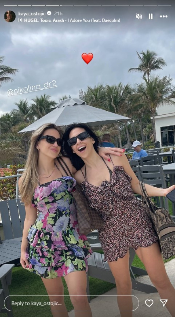 Kaja Ostojić odrešila kesu! Pevačica spiskala 20.000 evra, a evo i na šta! (FOTO)