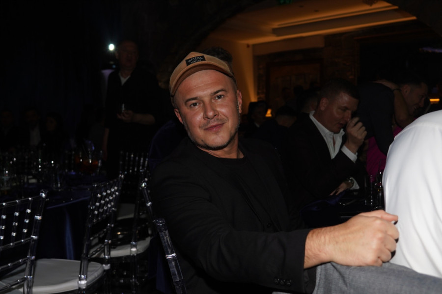 Otac i brat Jovane Pajić bili u zatvoru?! Ovo je istina o pevačicinoj porodici!