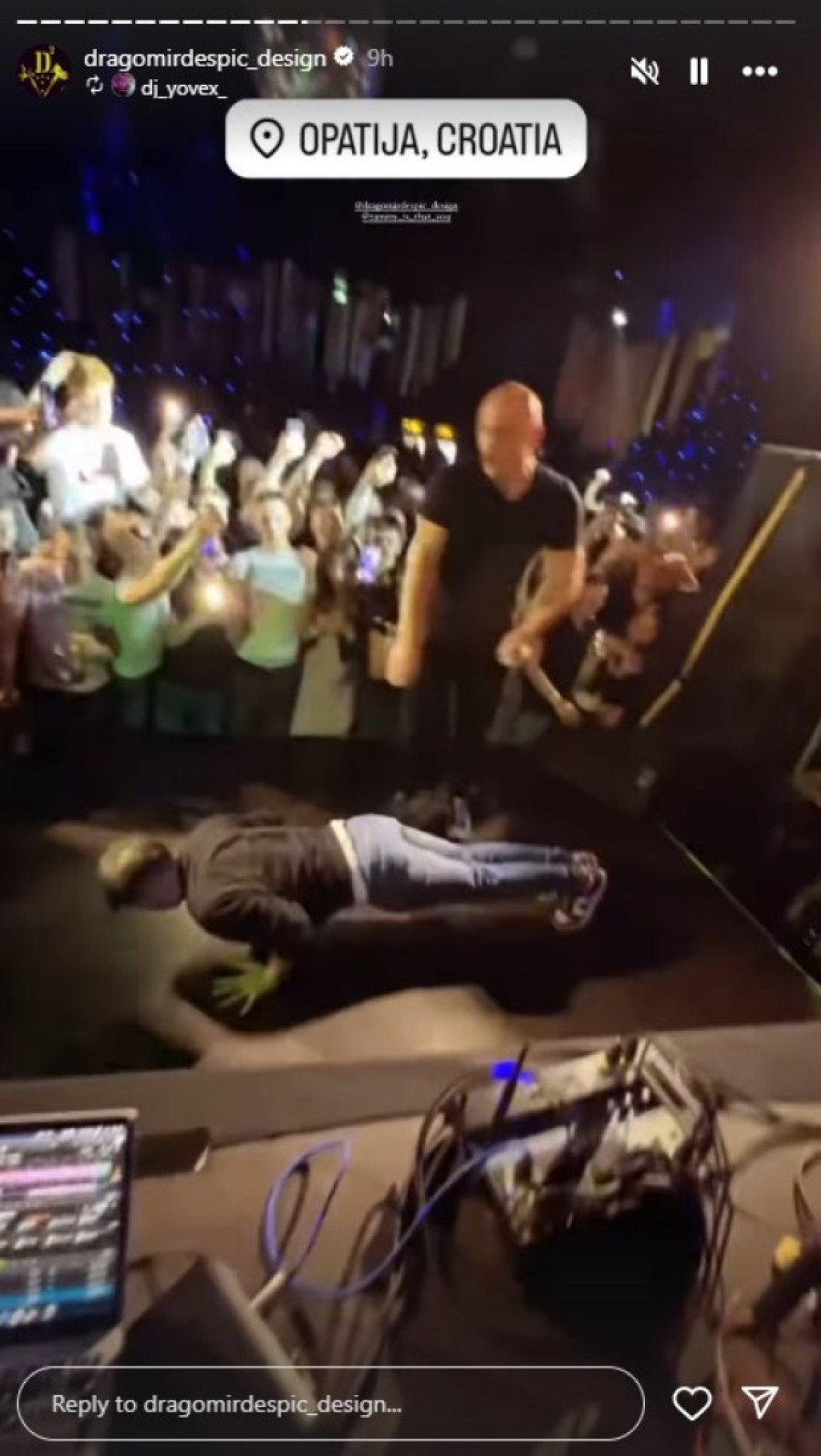 Desingerica zajahao dečka na nastupu, pa ga gazio: Reper napravio haos, publika hipnotisana performansom