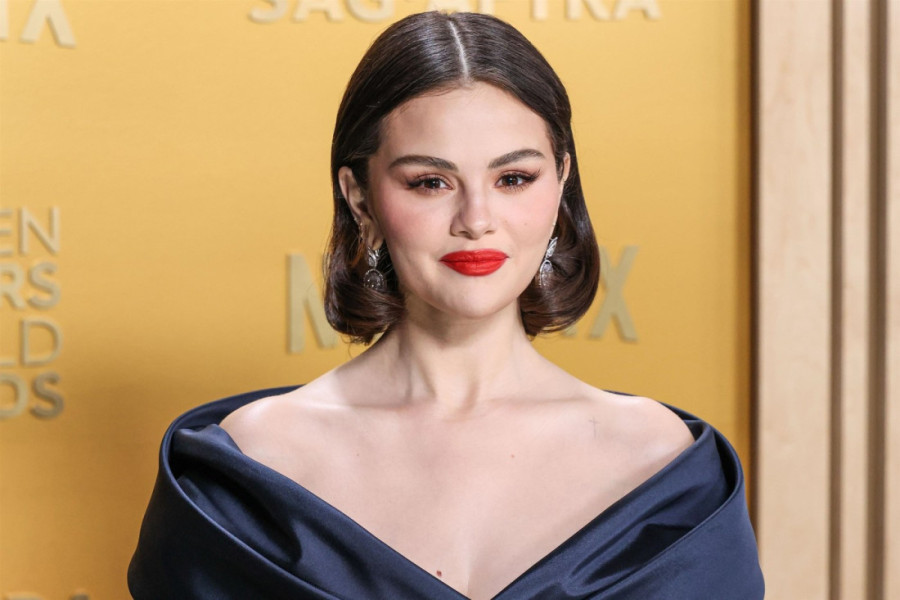 Stil starog Holivuda je tu da ostane: Poznati ponovo blistaju u raskošnim izdanjima na dodeli SAG nagrada (FOTO)