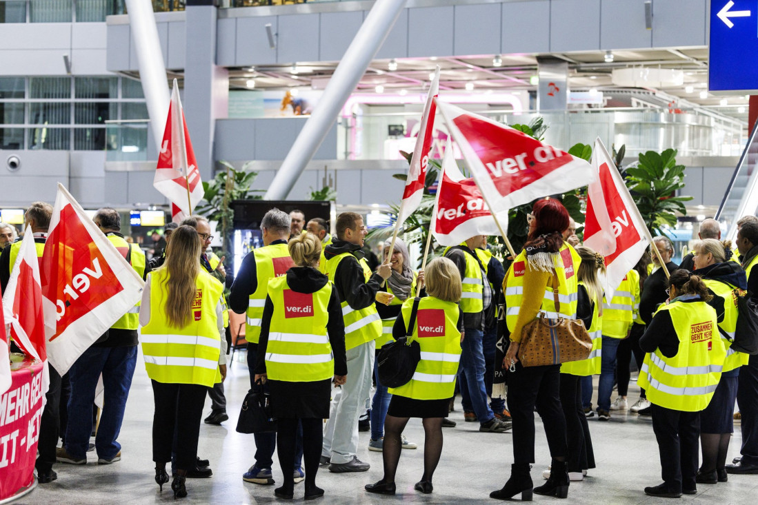 Štrajk u Nemačkoj: Otkazano na stotine letova, očekuje se još veći haos! (FOTO)