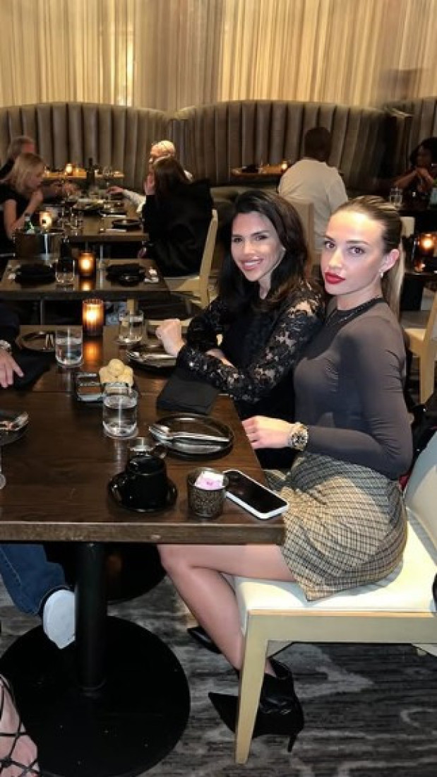 Kaja Ostojić odrešila kesu! Pevačica spiskala 20.000 evra, a evo i na šta! (FOTO)