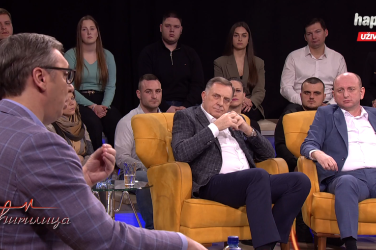 Predsednik Vučić u "Ćirilici": Ovo je najprljavija obojena revolucija u istoriji Evrope