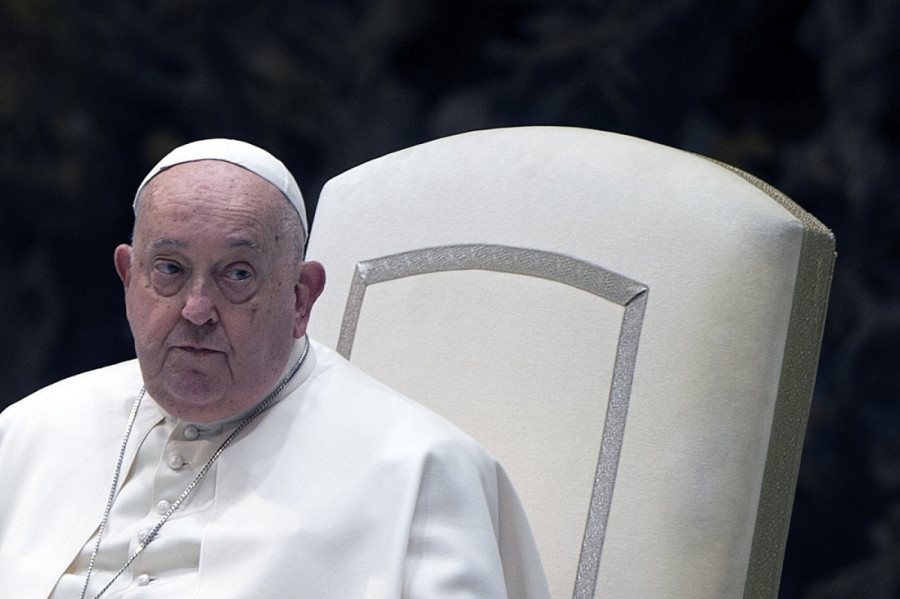 Upala pluća nije jedini problem: Šta do sada znamo o zdravstvenom stanju pape Franje?