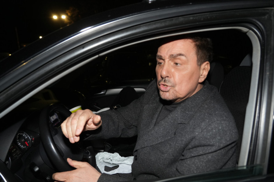 Keba prišao Harisu s leđa, pa ga šokirao molbom: Pokaži mi... (VIDEO)