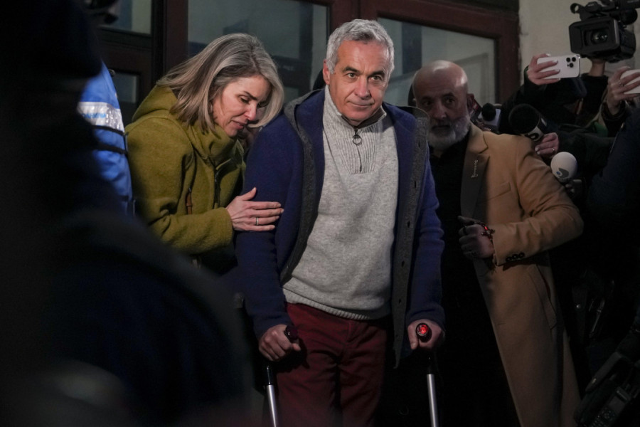 Ko iz Srbije zove strance da nam sude i vode zemlju – i treba li da nas oni uče demokratiji?