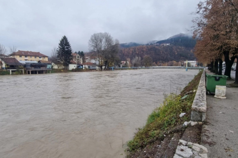 Mlekara zagađivala reku Lim? Podneta krivična prijava zbog ekološkog incidenta!