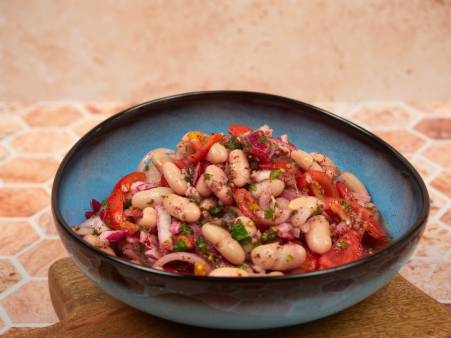 Recept dana: Turski pijaz - obrok salata sa bogatom istorijom i orijentalnim šarmom