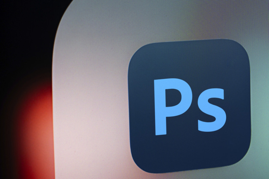 Adobe je predstavio mobilni Fotošop za ajfon - korisnicima je sada kreativnost nadohvat ruke