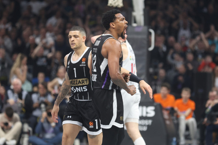 Partizan grabi ka plej-ofu Evrolige! Valjak mleo Baskoniju, pa se malo kockao, ali odbranio Arenu! (FOTO/VIDEO)