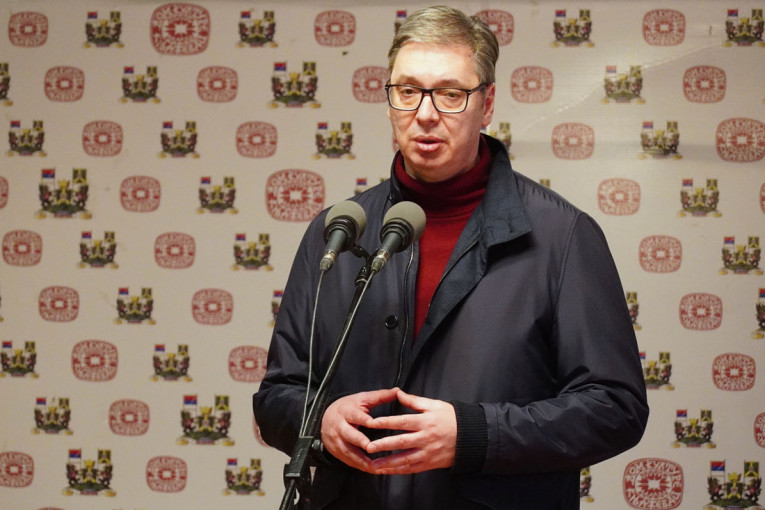 Vučić u Zaječarskom i Borskom okrugu: Moramo da razmišljamo o budućnosti i onima koji dolaze posle nas (FOTO/VIDEO)