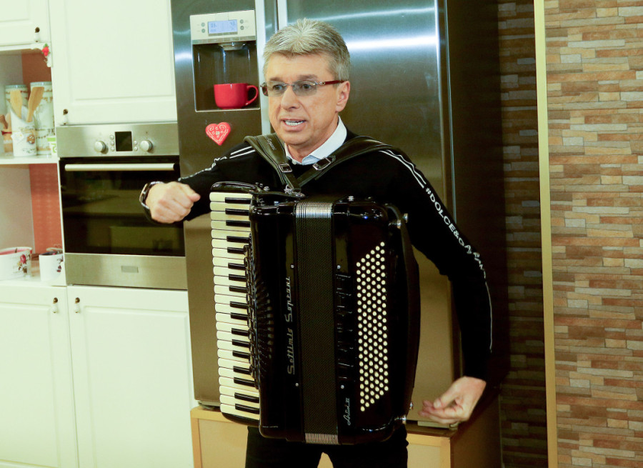 "Trebalo je da dočeka da uda ćerku!" Hasan Dudić ne može da prežali preranu smrt Saše Popovića