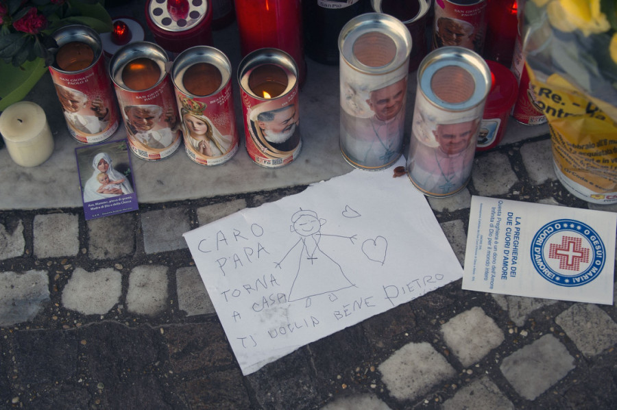 Sve se više priča o ostavci pape: Da li će poglavar rimokatoličke crkve napustiti funkciju?