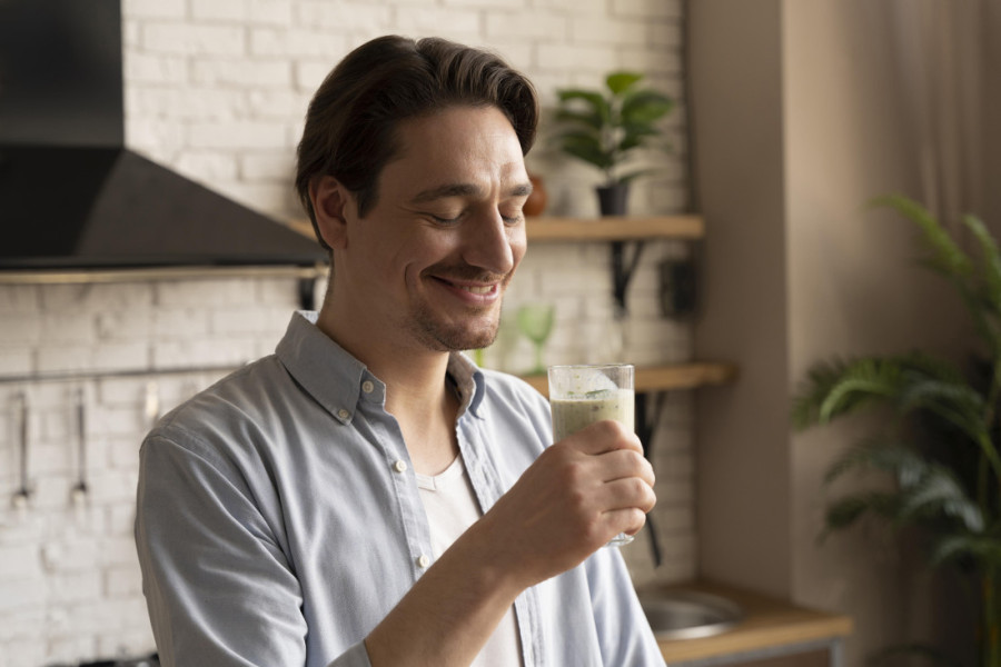 Jedna čaša dnevno će transformisati vaš organizam: Šest razloga zašto morate uvrstiti kefir u ishranu