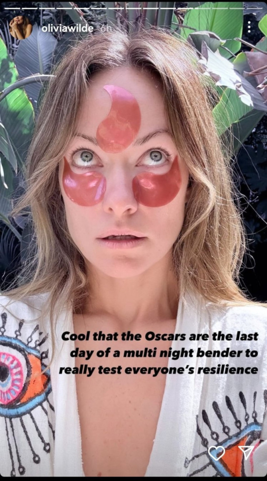 Olivija Vajld je stvarno divlja! Kraljica smelih kombinacija stigla skoro gola na zabavu posle Oskara