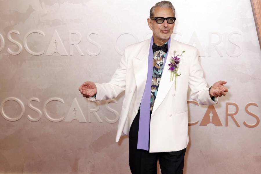 Čudaci u koje su svi buljili, "jezivi ujak" i neka jednostavno užasna izdanja: Modne katastrofe sa dodele Oskara (FOTO)