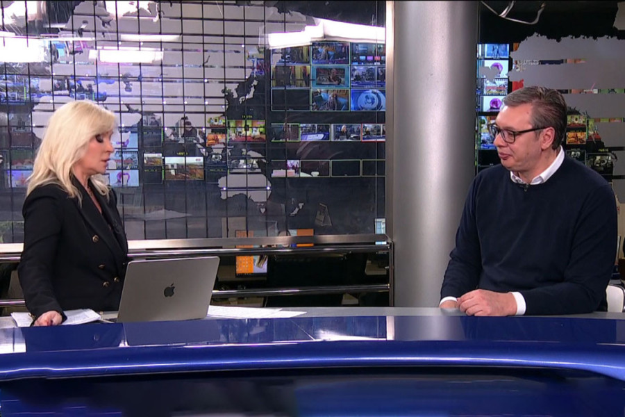 Vučić na Pinku o divljanju opozicije: Uneli su dimne bombe na prevaru, zahtevam krivičnu odgovornost!