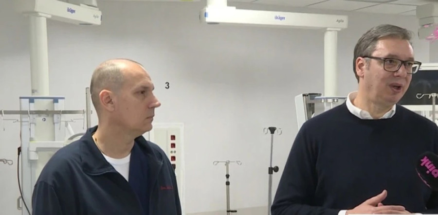 "Jedva čeka da se vrati u Skupštinu": Vučić ponovo posetio povređenu Jasminu Obradović!