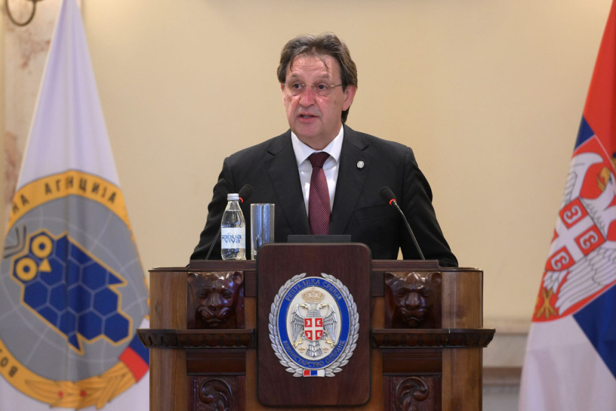 Gašić oštro osudio pretnje upućene generalu Rakiću: Besprekornog oficira napadaju jer govori istinu