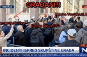 Šolakovi mediji obmanjuju javnost! Tvrde da su se građani tukli sa policijom, a istina je da je opozicija napala obezbeđenje! (VIDEO)