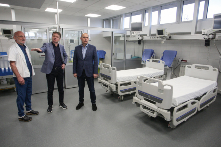 Lončar: Rekonstruisana Klinika za neurohirurgiju najvažnija u regionu