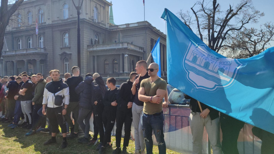 Studentima koji žele da studiraju stiže snažna podrška – Sve je više studenata iz Pionirskog parka! (FOTO/VIDEO)