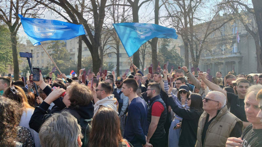Studentima koji žele da studiraju stiže snažna podrška – Sve je više studenata iz Pionirskog parka! (FOTO/VIDEO)