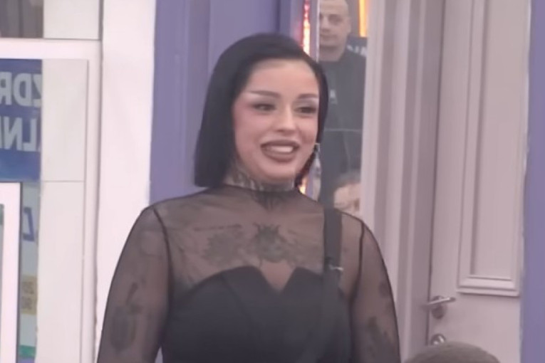 Imala je samo 11 godina kada je napustila kuću! Teška životna priča učesnice "Elite": Otac joj je bio narkoman