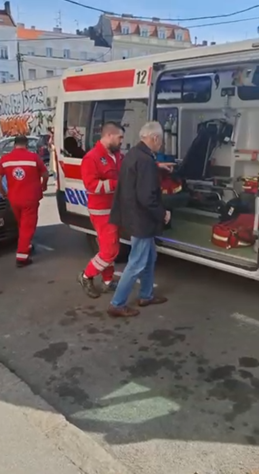Opozicioni teror se nastavlja: Đilasov tviter agitator divljao na Dorćolu (FOTO/VIDEO)