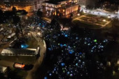 Studenti napravili spektakl u Pionirskom parku: Poslali poruku jedinstva i odlučnosti! (VIDEO)