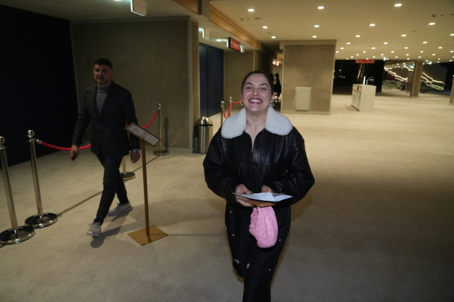 Masovna tuča na nastupu naše pevačice: Policija je odmah intervenisala i svi su napustili objekat!