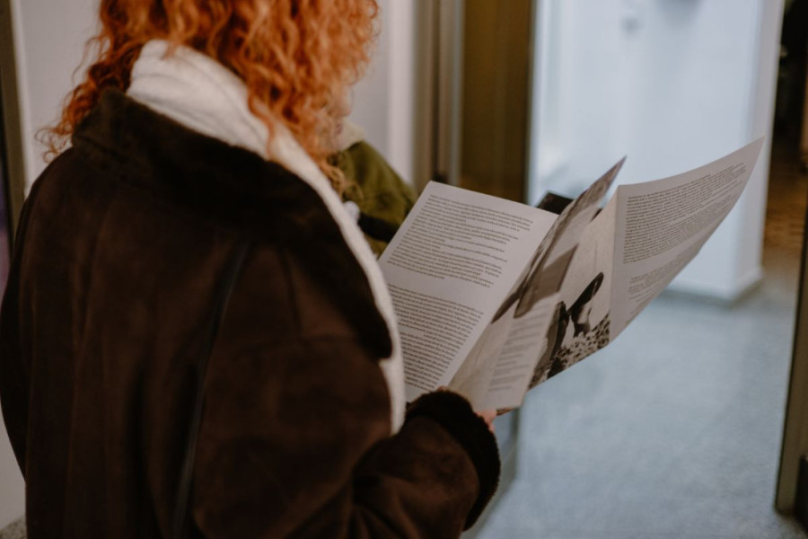 Sećanja na preminulog oca pretočena u neobičnu izložbu: Saznajte tajnu "Igre s mafinima" (FOTO)