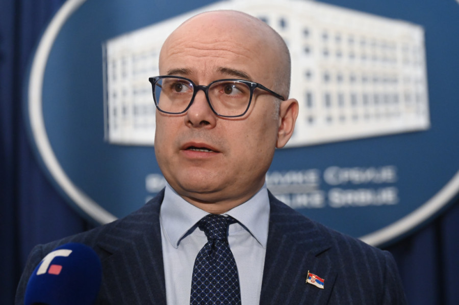 "To je bio samo uvod u 15. mart" Vučević o napadu na žandarma: Onaj ko je to uradio biće pronađen i odgovaraće - bio student ili ne (VIDEO)