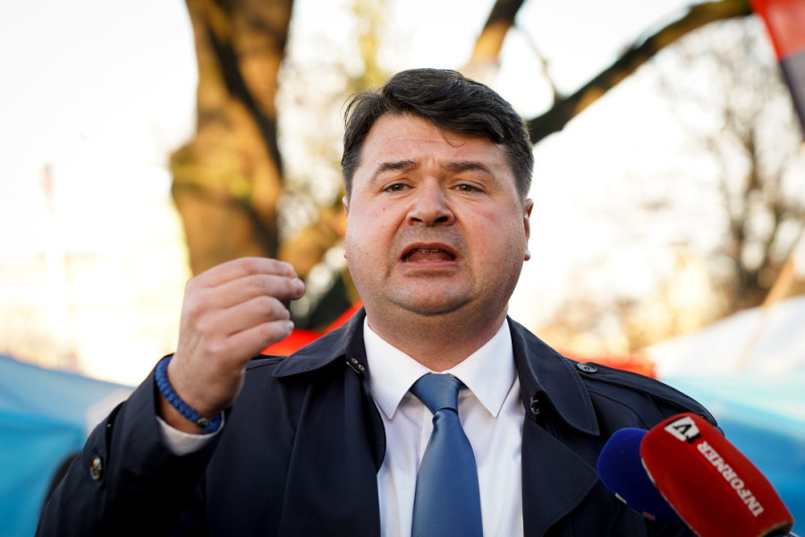 Petrov: Studenti da insistiraju da što pre bude predočen plan nadoknade nastave