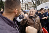 Branislav Lečić podržao studente koji hoće da uče! (VIDEO)