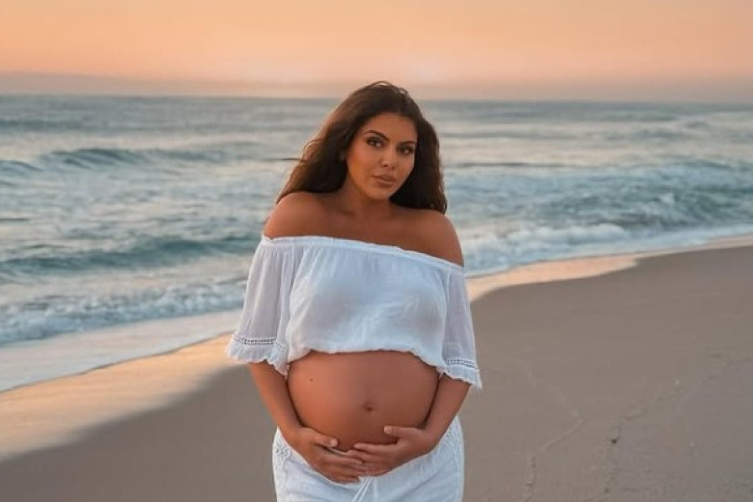 Stižu rode! Poznata pevačica otkrila da je u drugom stanju: Naša ljubav je krunisana najvećim blagoslovom!