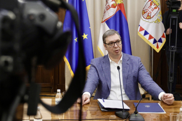 Vučić: Brinem da bi nešto loše mogao da uradi jedan crnogorski kriminalni klan