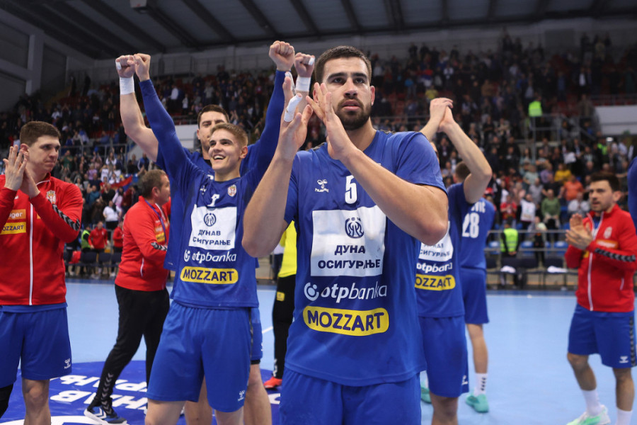 Srbija srušila moćnu Španiju! Veliki korak Orlova ka Evropskom prvenstvu!